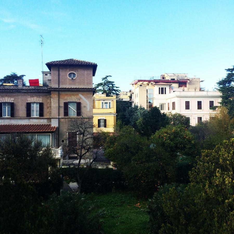Roma Manuela'S Cozy Guest House Trastevere Exterior foto